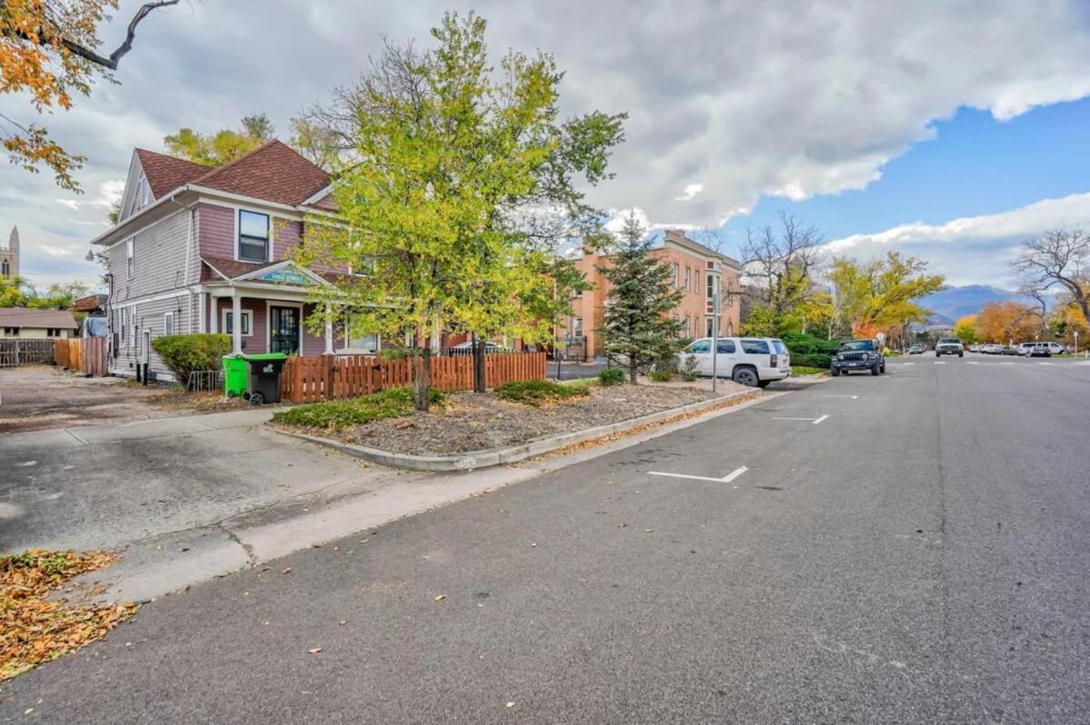 Tiger Lair Walk To Cc Historic Downtown Cos 4Br Villa Colorado Springs Exterior photo